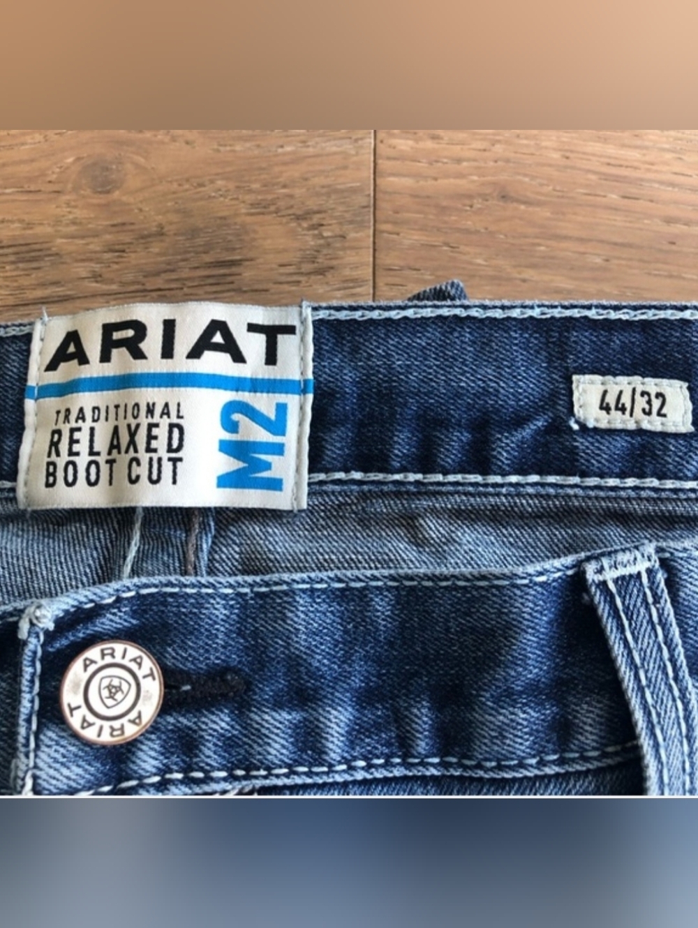 Arita M2 Boot Cut Jeans size 44